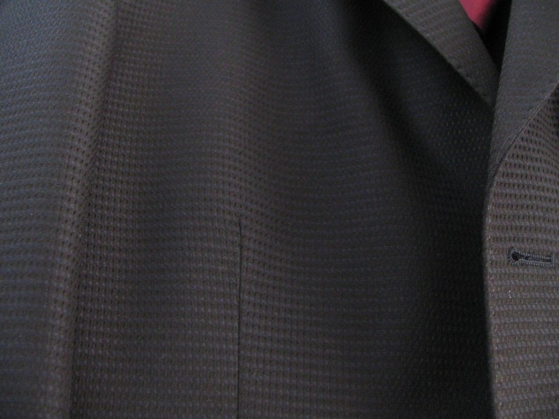 3-20: groom suit in black wool-silken satin