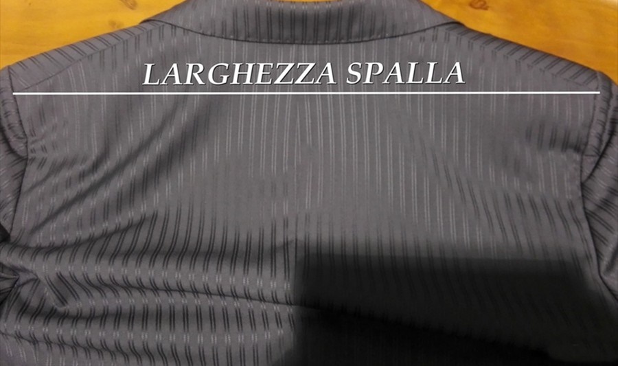 LARGHEZZA SPALLA